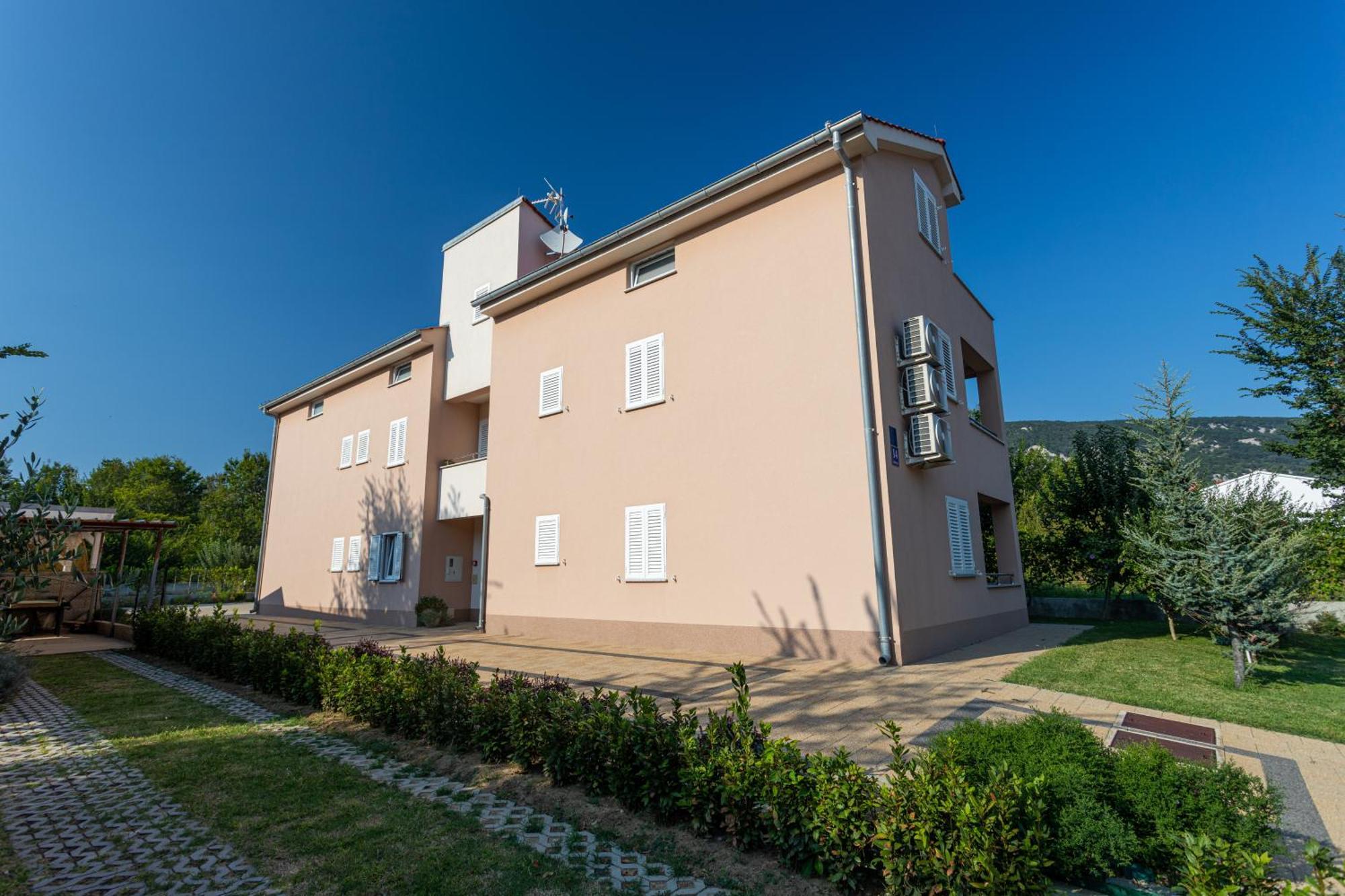 Apartments Crnekovic Jasna Baska  Exterior photo